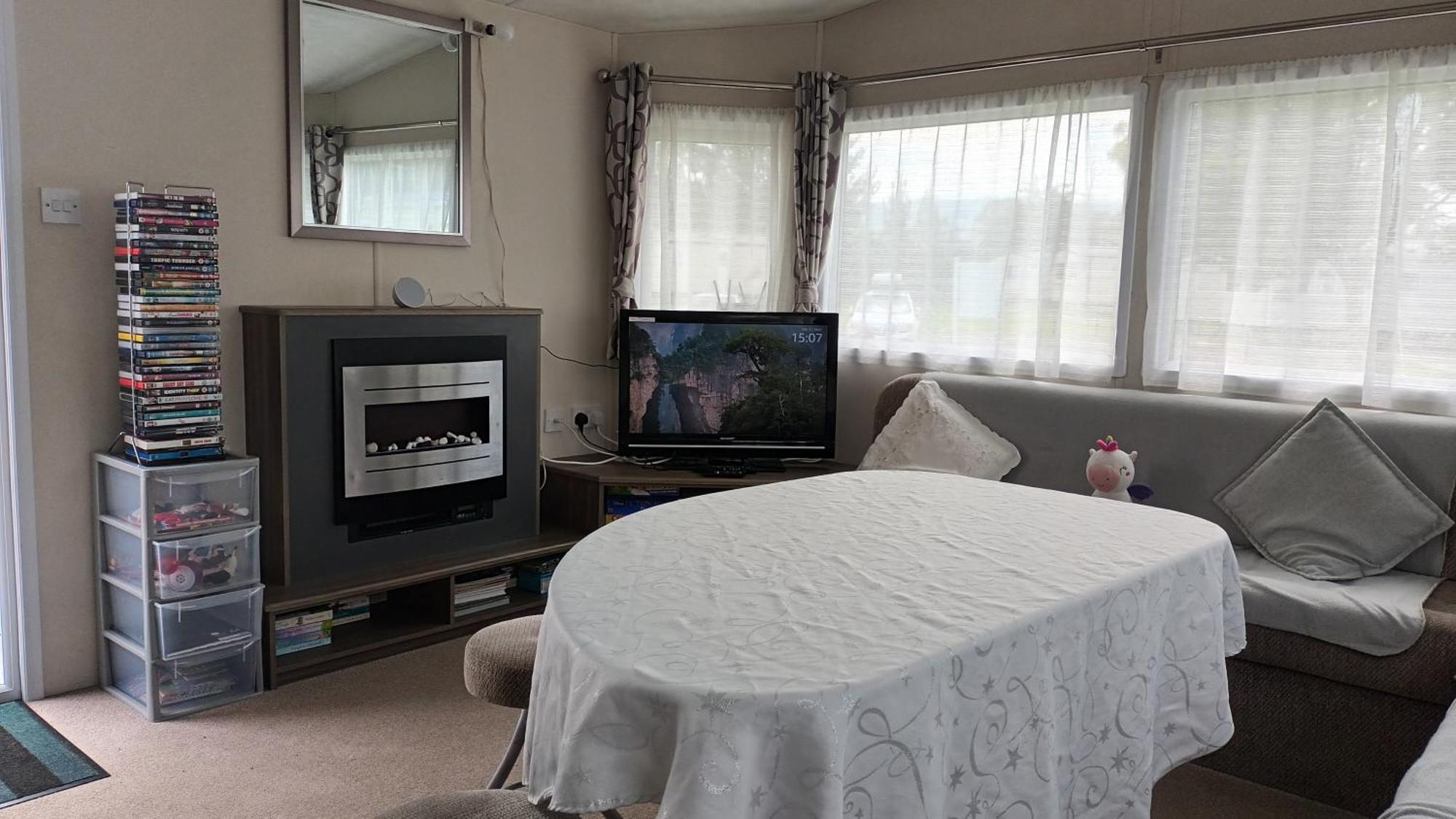 Butlins Minehead Caravan 120 River Cove Passes Included Hotel Exterior photo